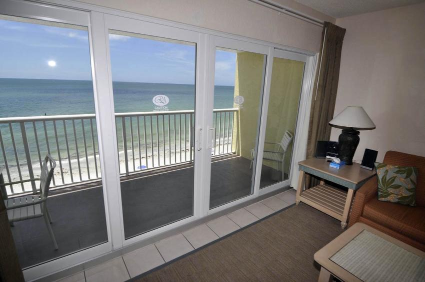 2 Bedroom (Room #405) Beach Views