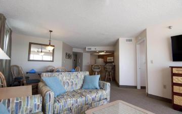 2 Bedroom (Room #405)